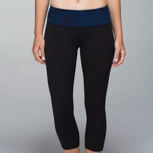 Lululemon Wunder Under II Sz 10